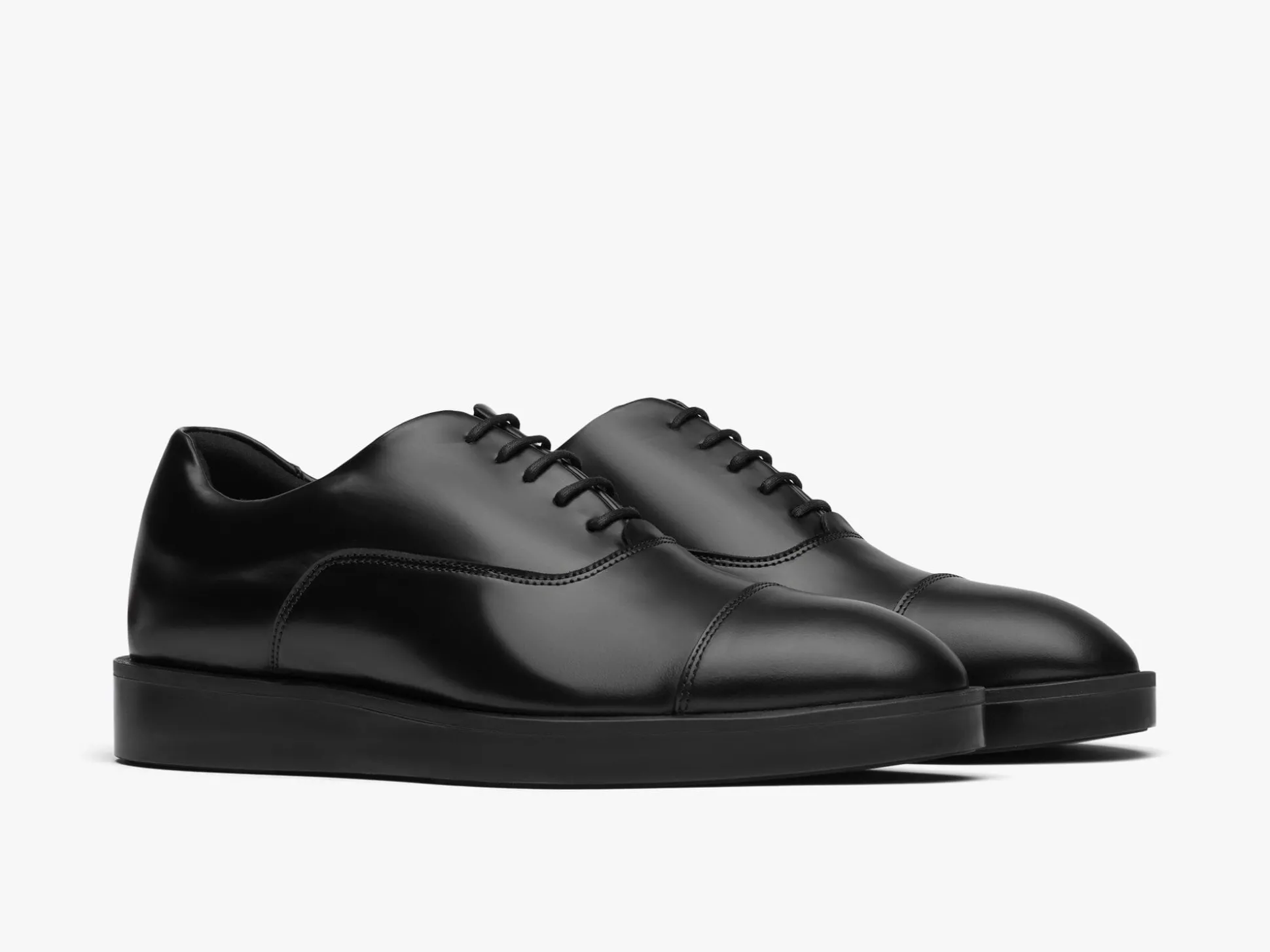 Wolf & Shepherd Closer™ Oxford> Hybrid Dress | Formal Dress