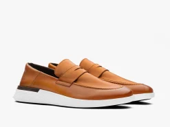 Wolf & Shepherd Crossover™ Loafer><noscript><img width=
