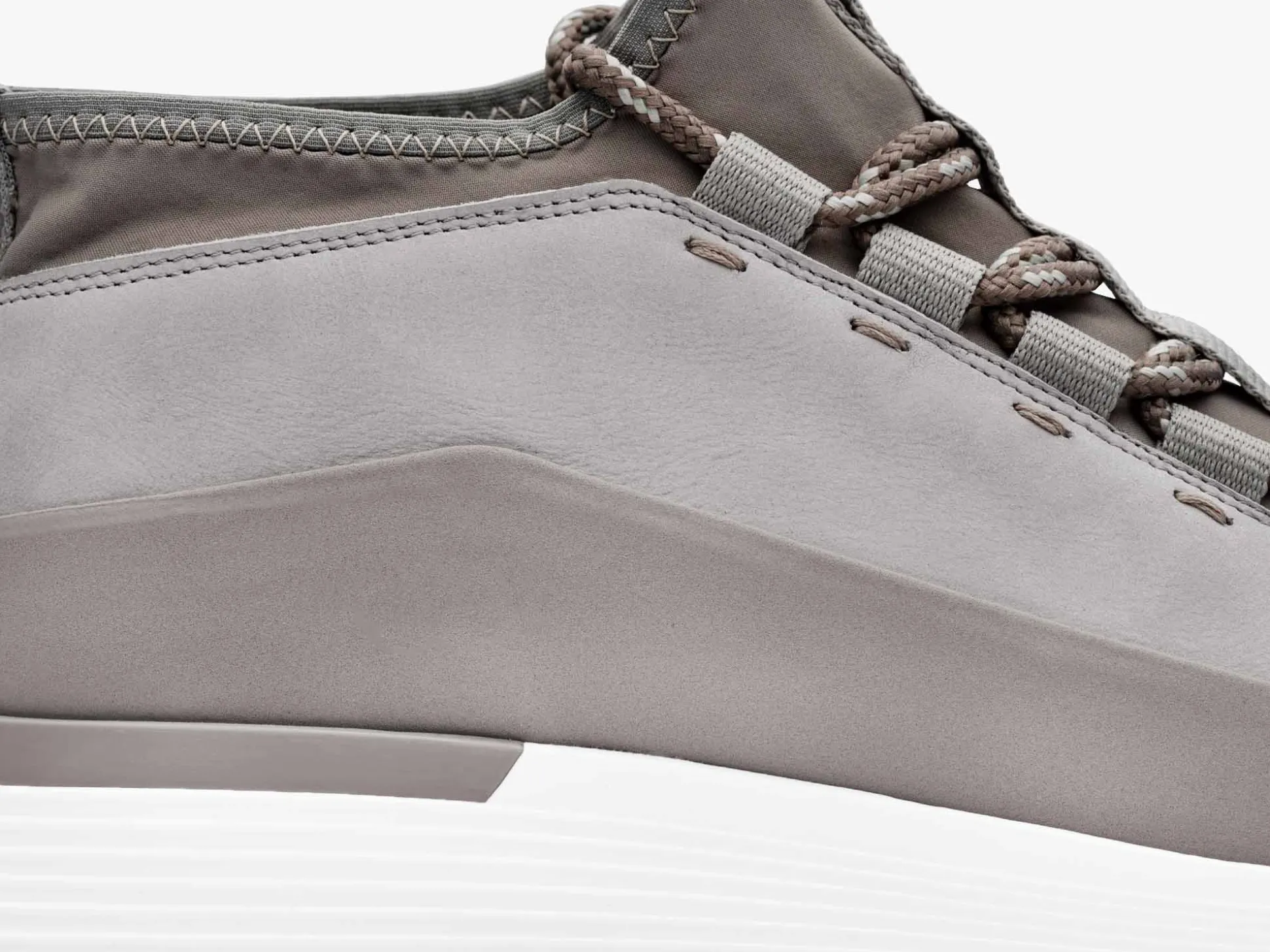 Wolf & Shepherd Crossover™ Mid> Lace-ups