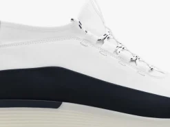 Wolf & Shepherd Crossover™ Mid><noscript><img width=