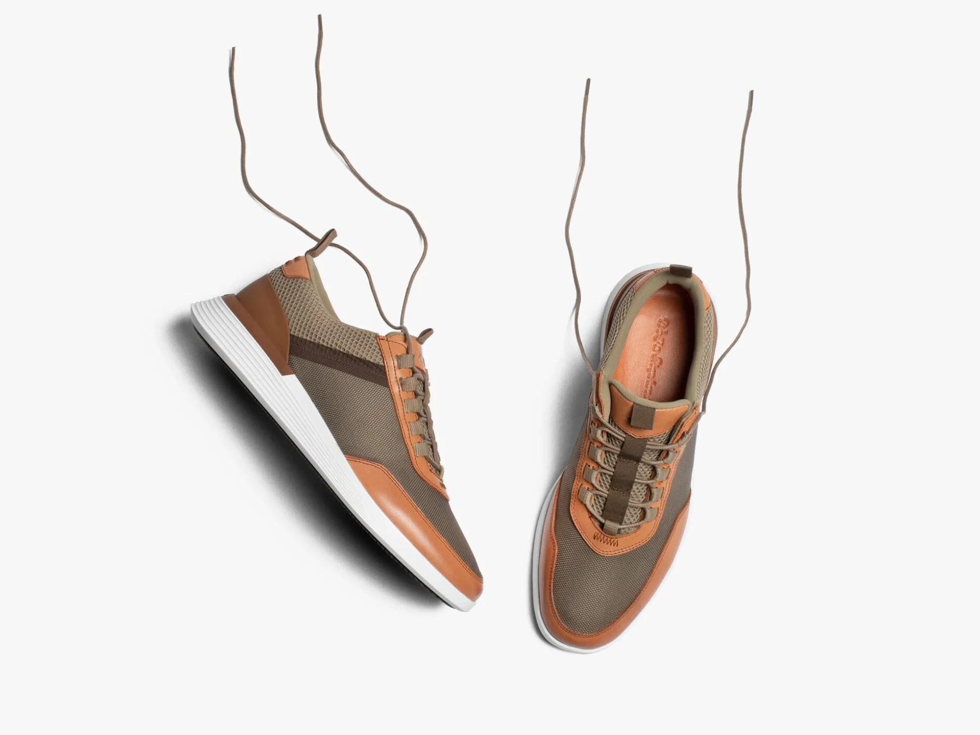 Wolf & Shepherd Crossover™ Victory Trainer>Women Lace-ups | Trainers