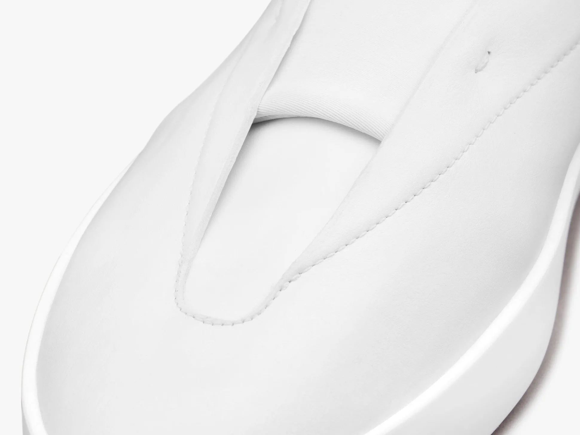 Wolf & Shepherd Cruise™ Ace>Women Slip-ons