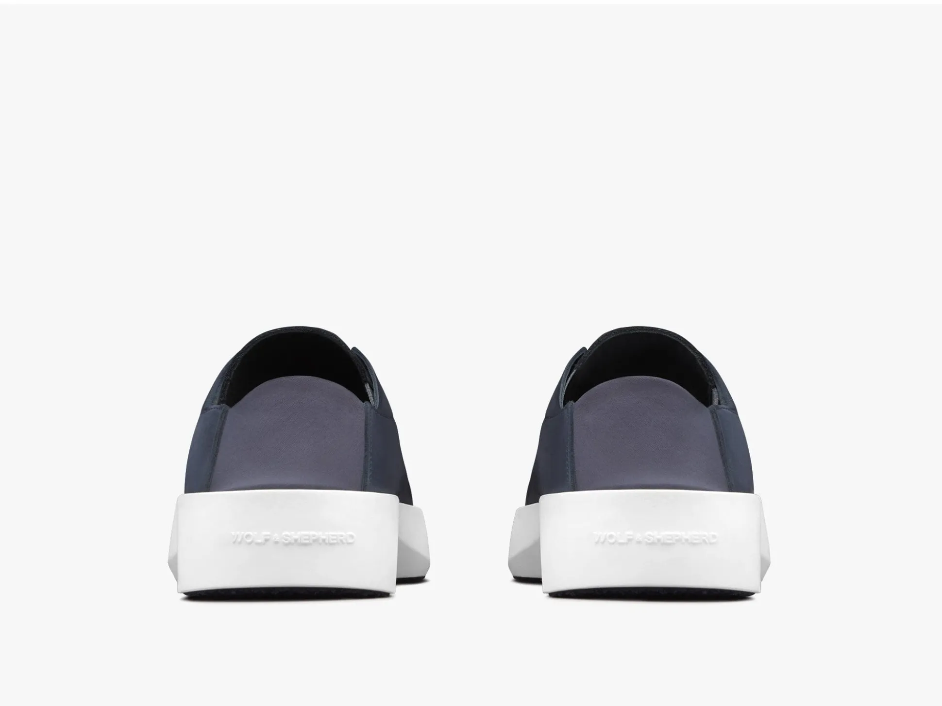 Wolf & Shepherd Cruise™ Ace>Women Slip-ons