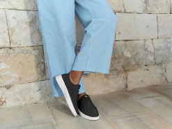 Wolf & Shepherd Cruise™ Breakaway>Women Slip-ons | Trainers