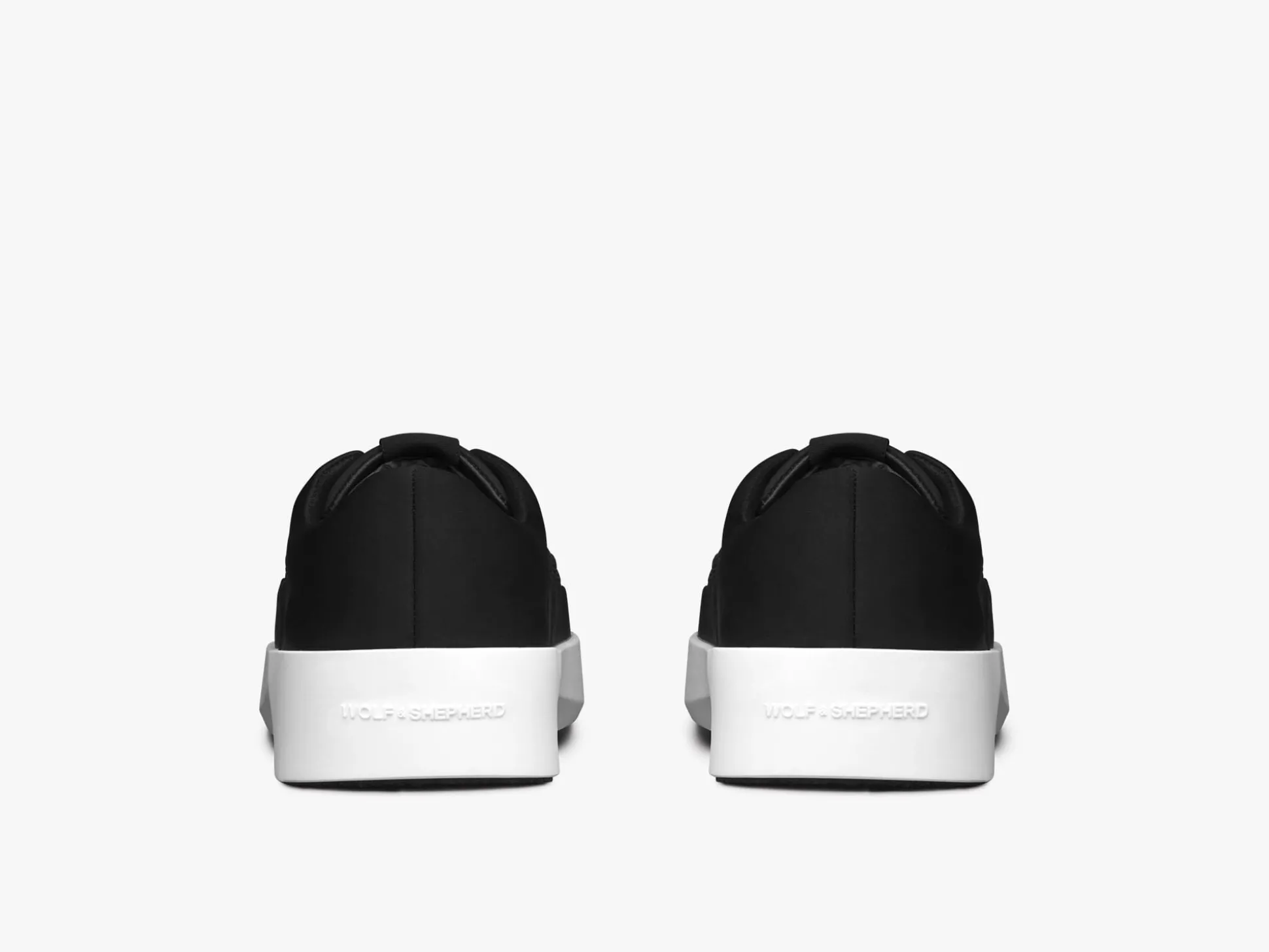 Wolf & Shepherd Cruise™ Breakaway> Trainers | Hybrid Dress