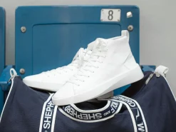 Wolf & Shepherd Cruise™ Hi Sneaker><noscript><img width=