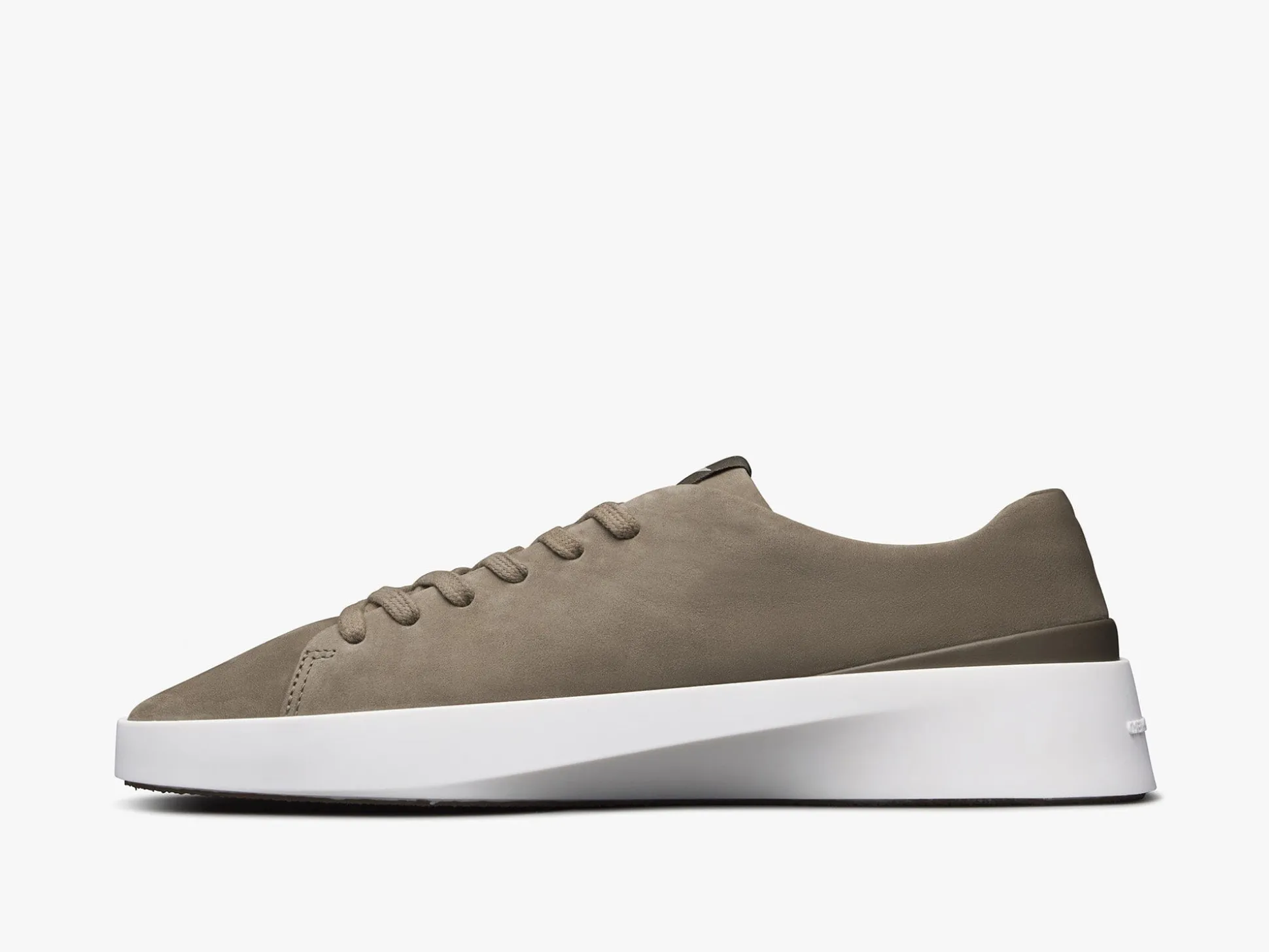 Wolf & Shepherd Cruise™ Lo> Trainers | Hybrid Dress