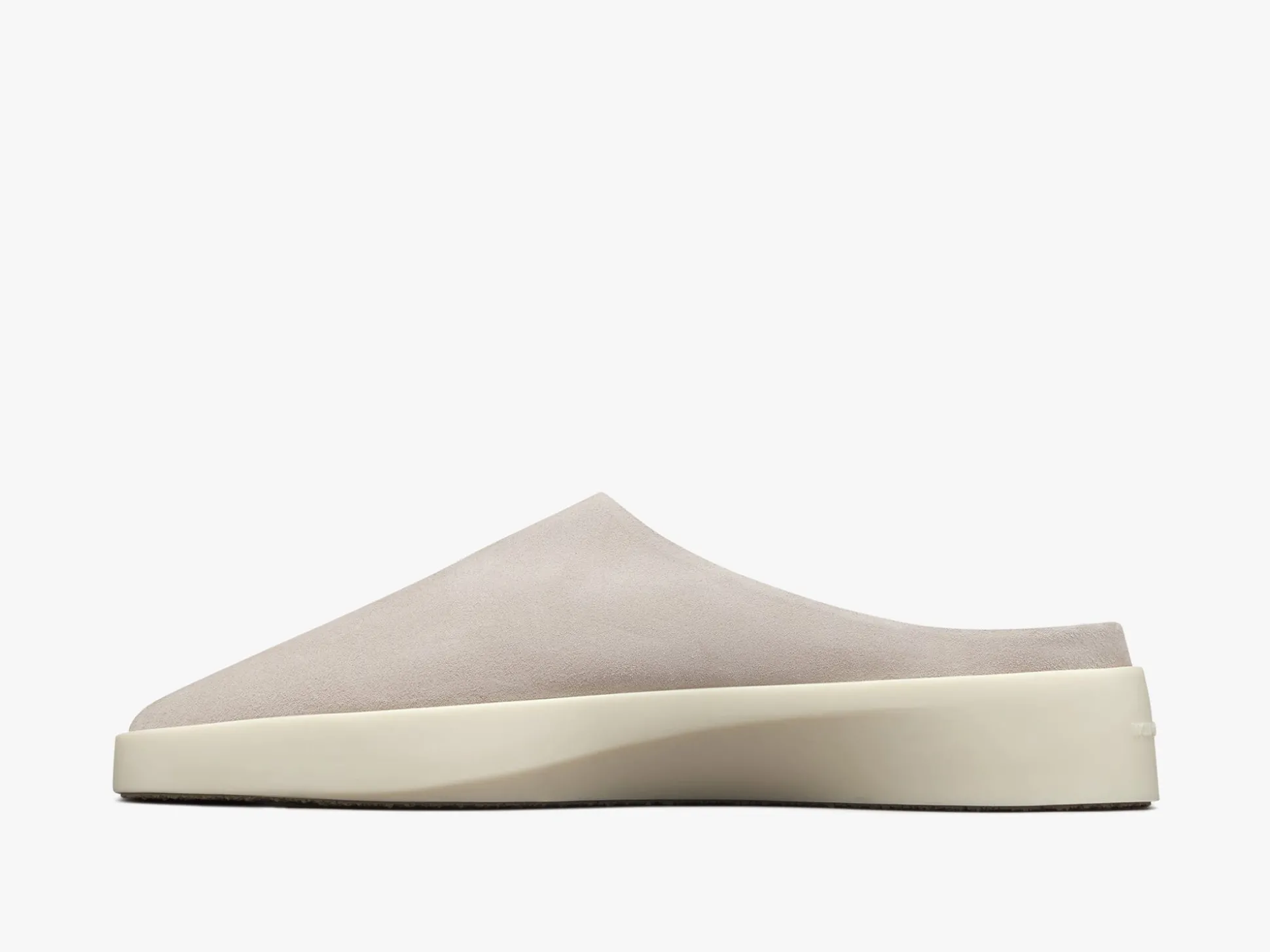 Wolf & Shepherd Cruise™ Mule>Women Slip-ons