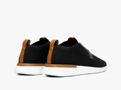 Wolf & Shepherd SwiftKnit™ Derby><noscript><img width=