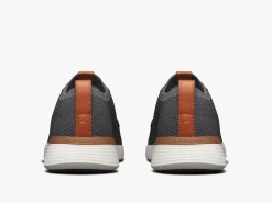 Wolf & Shepherd SwiftKnit™ Derby><noscript><img width=