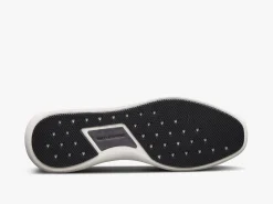 Wolf & Shepherd SwiftKnit™ Derby><noscript><img width=