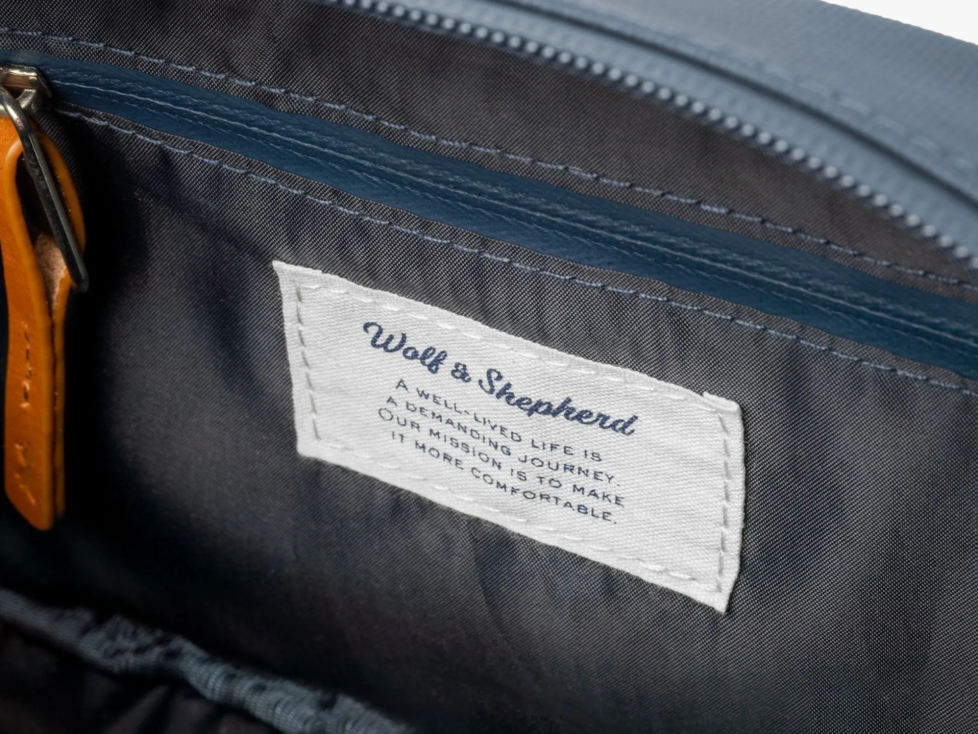 Wolf & Shepherd W&S Dopp Kit>Women Apparel | Apparel